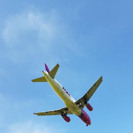 Airport Residence 3 Otopeni Zewnętrze zdjęcie