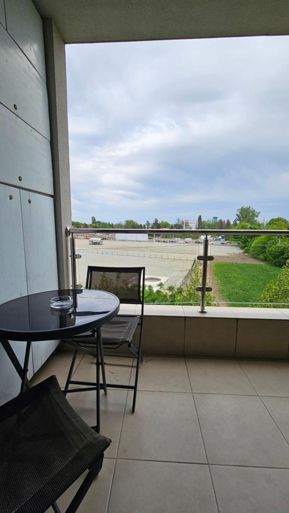 Airport Residence 3 Otopeni Zewnętrze zdjęcie