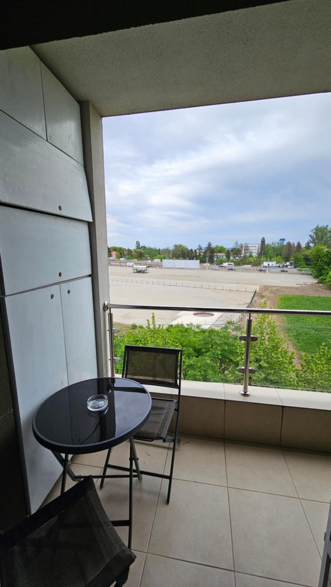 Airport Residence 3 Otopeni Zewnętrze zdjęcie