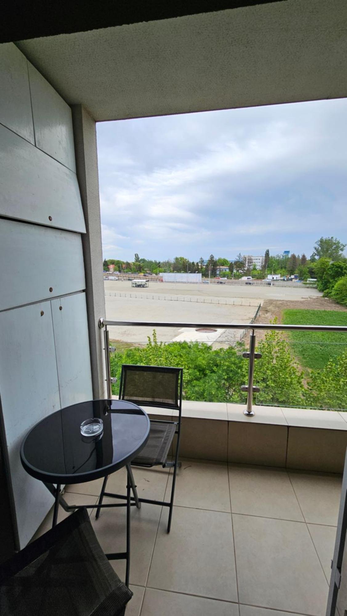 Airport Residence 3 Otopeni Zewnętrze zdjęcie